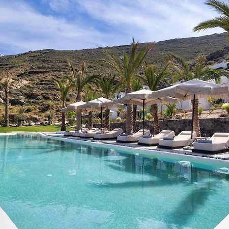 אימרוביגלי Palm Island Suites מראה חיצוני תמונה