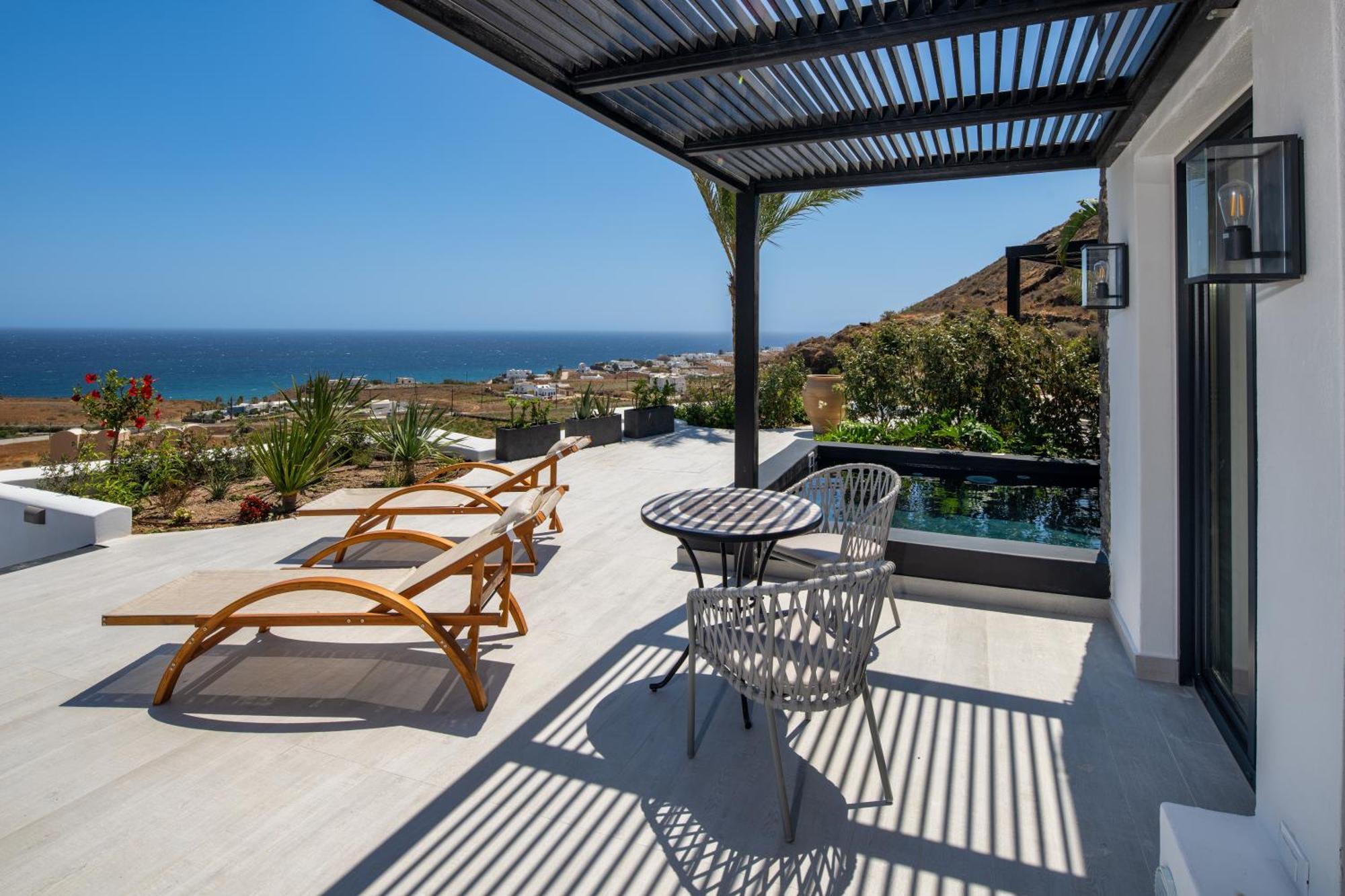 אימרוביגלי Palm Island Suites מראה חיצוני תמונה