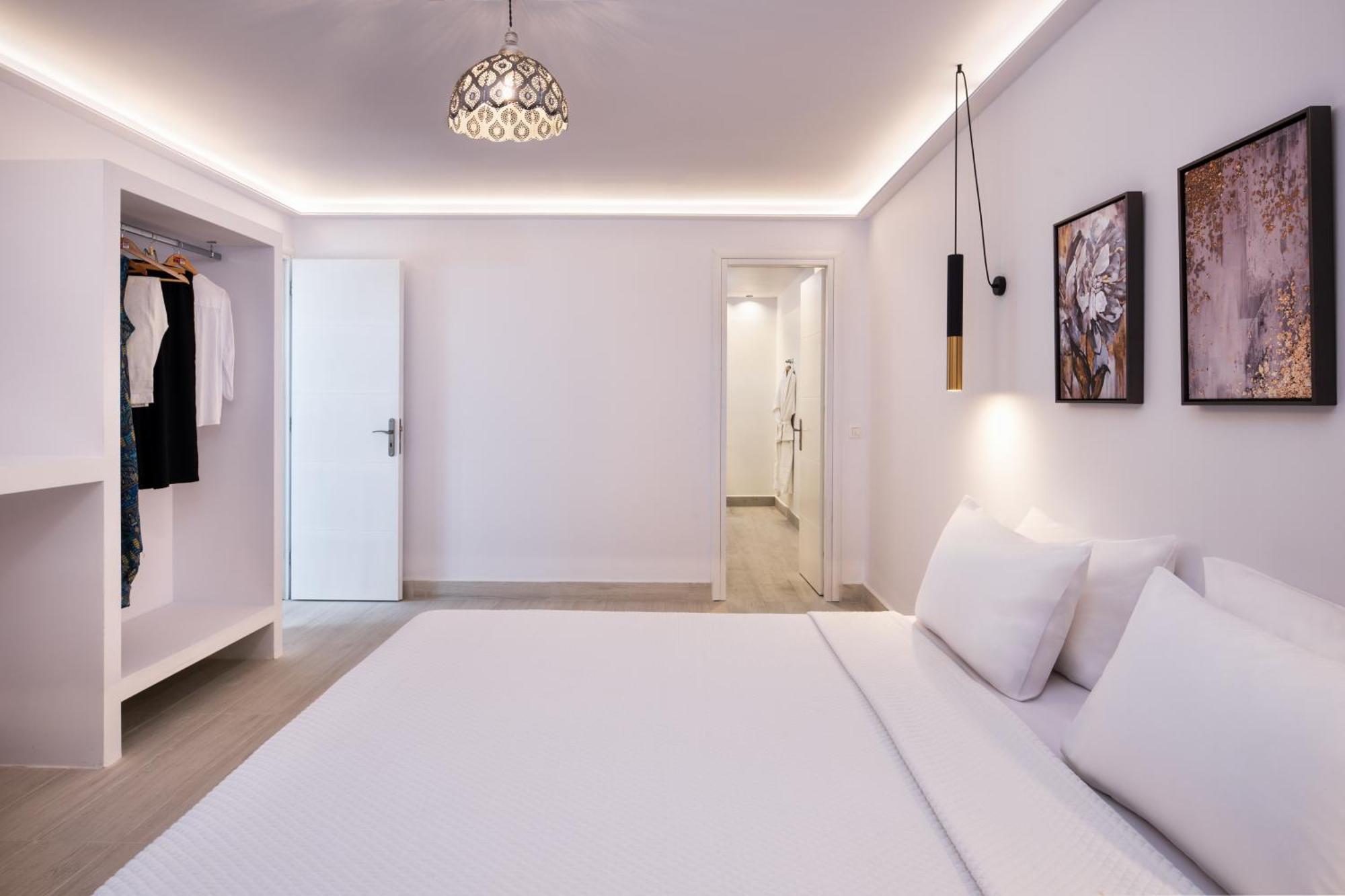 אימרוביגלי Palm Island Suites מראה חיצוני תמונה