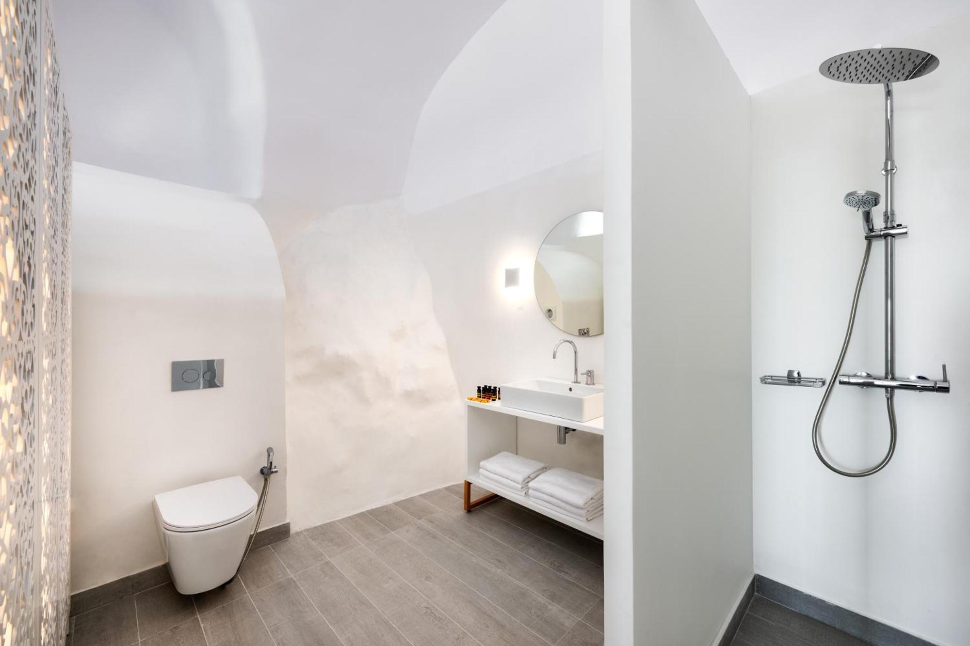 אימרוביגלי Palm Island Suites מראה חיצוני תמונה