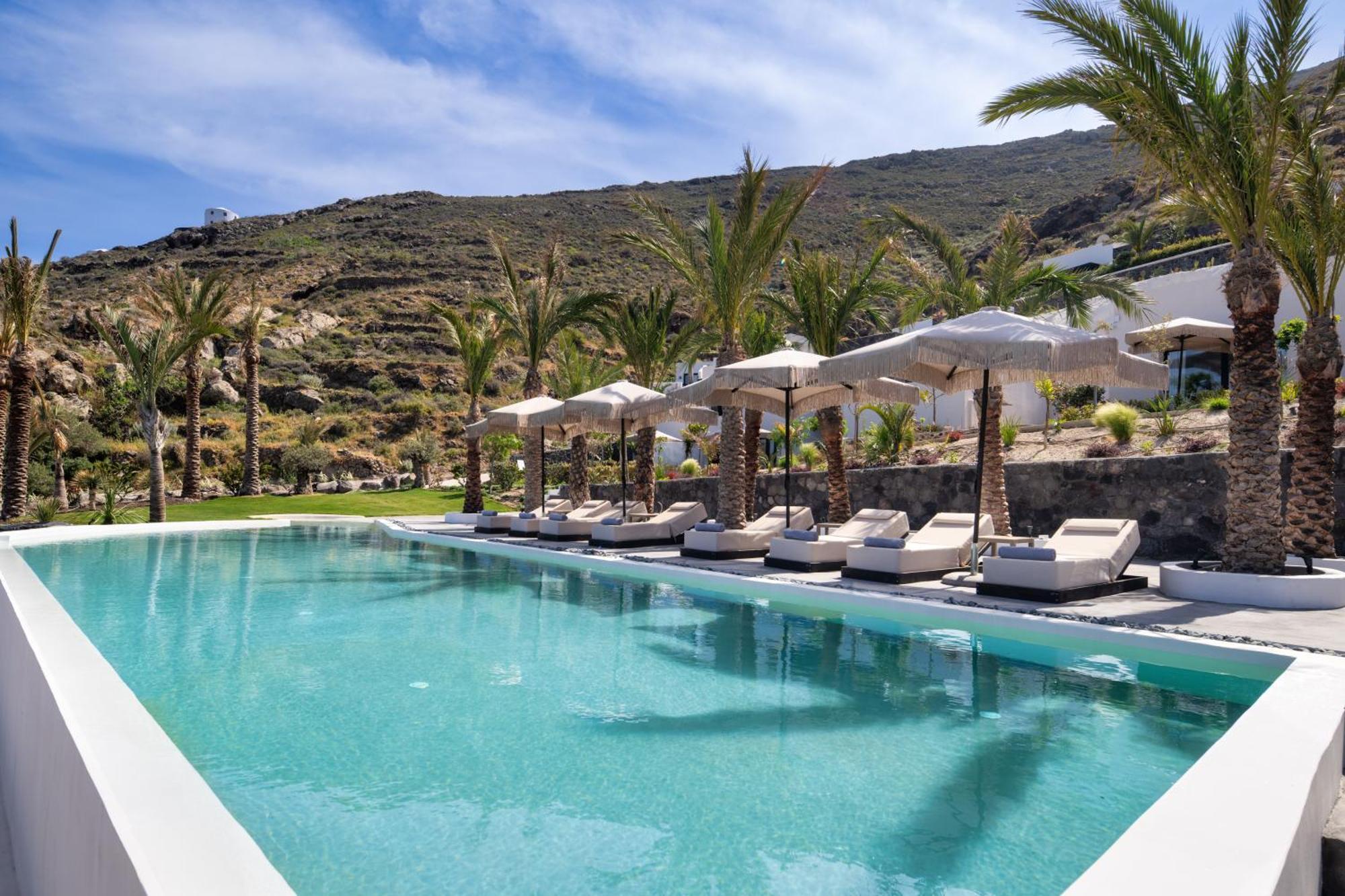 אימרוביגלי Palm Island Suites מראה חיצוני תמונה